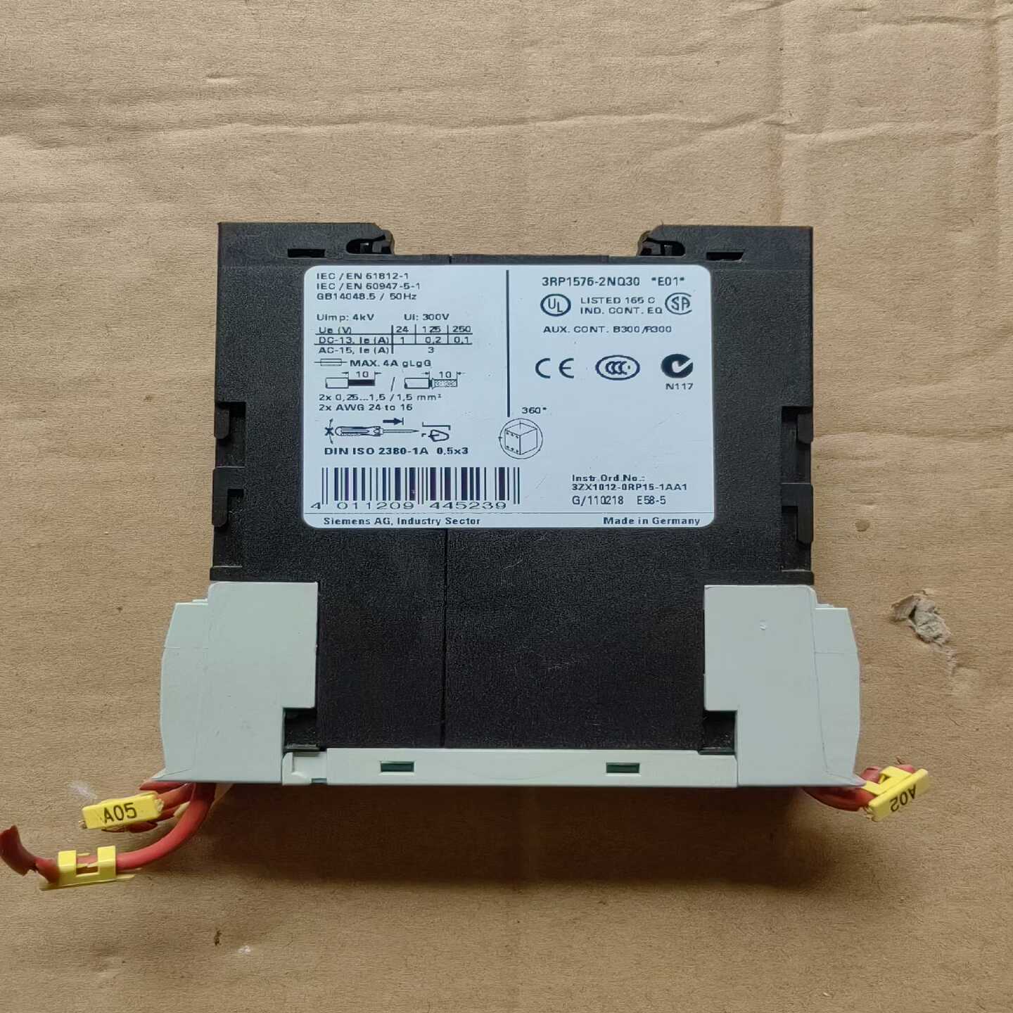 议价西门子时间继电器3RP1576-2NQ30，拆机，成