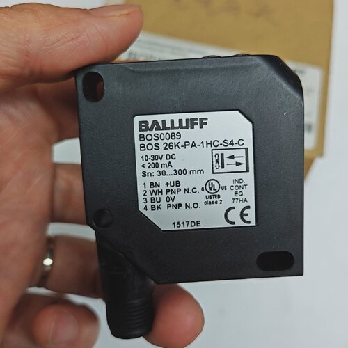 【询价】巴鲁夫BOS0089光电传感器 BOS 26K-PA-1HC