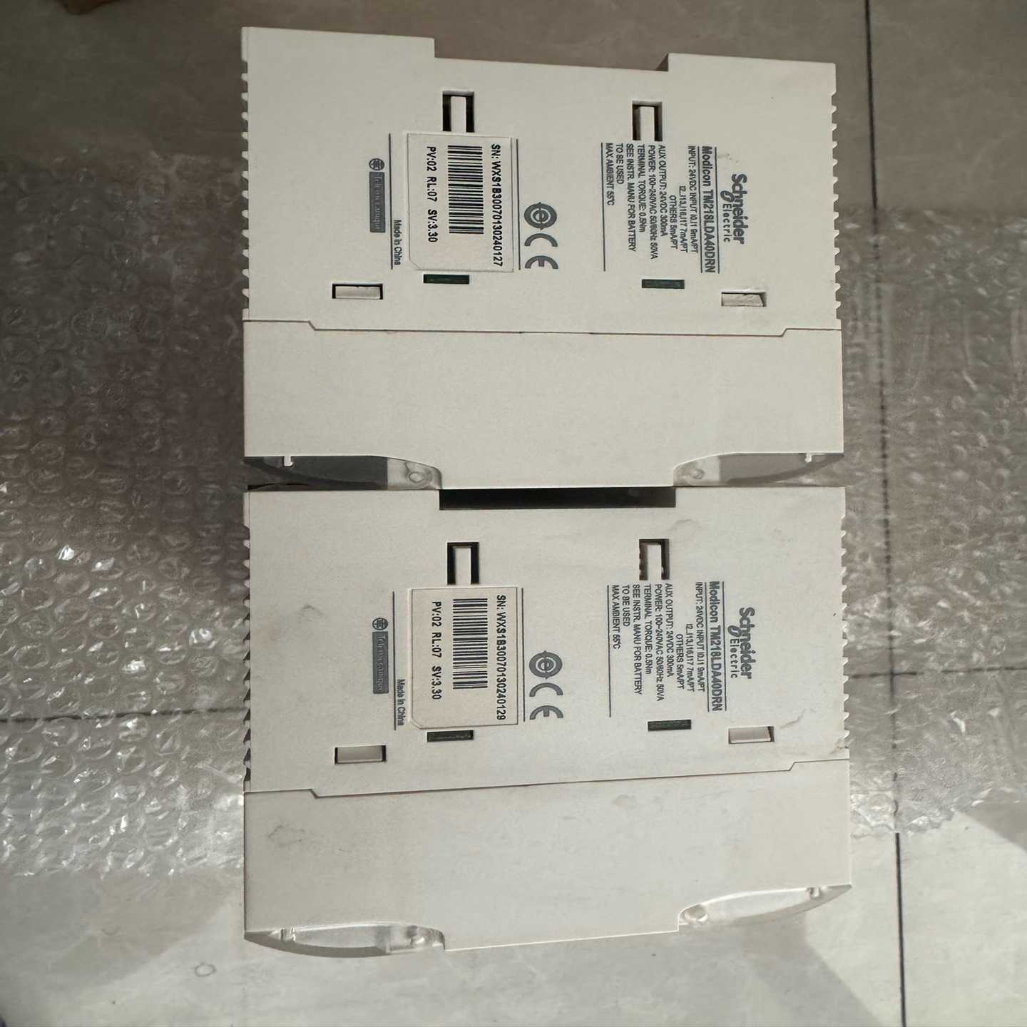 TM218LDA40DRN模块的9成新白询价