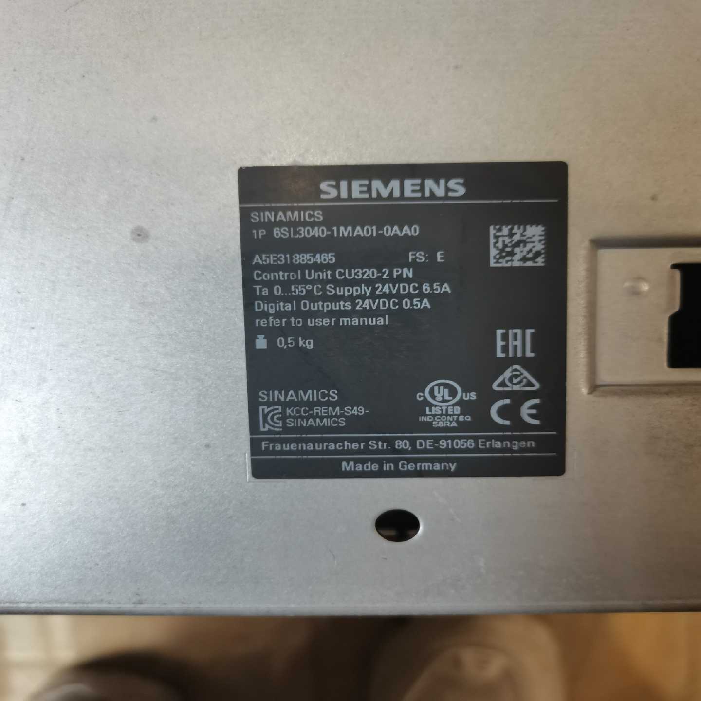 【议价】6SL3040-1MA01-0AA0，99新带包装，功适用