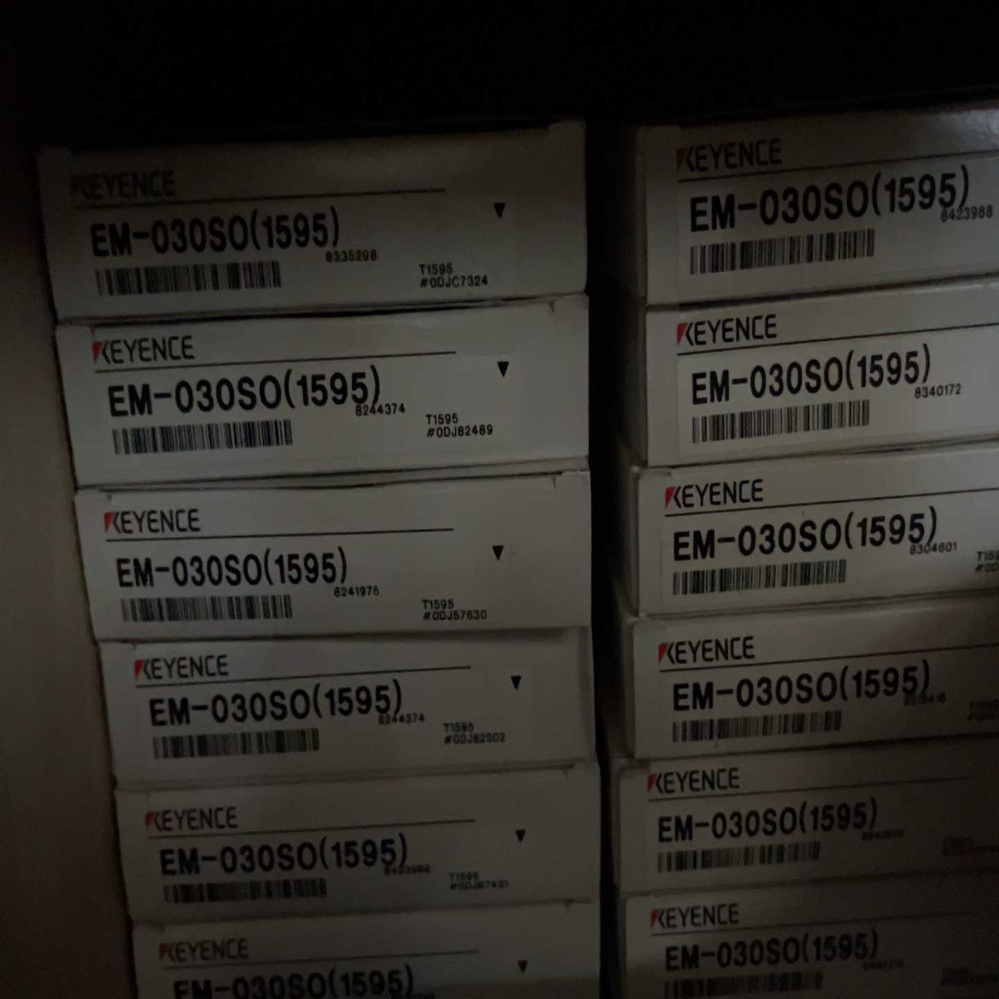 #基恩士EM-030SOkeyence传感器现询价