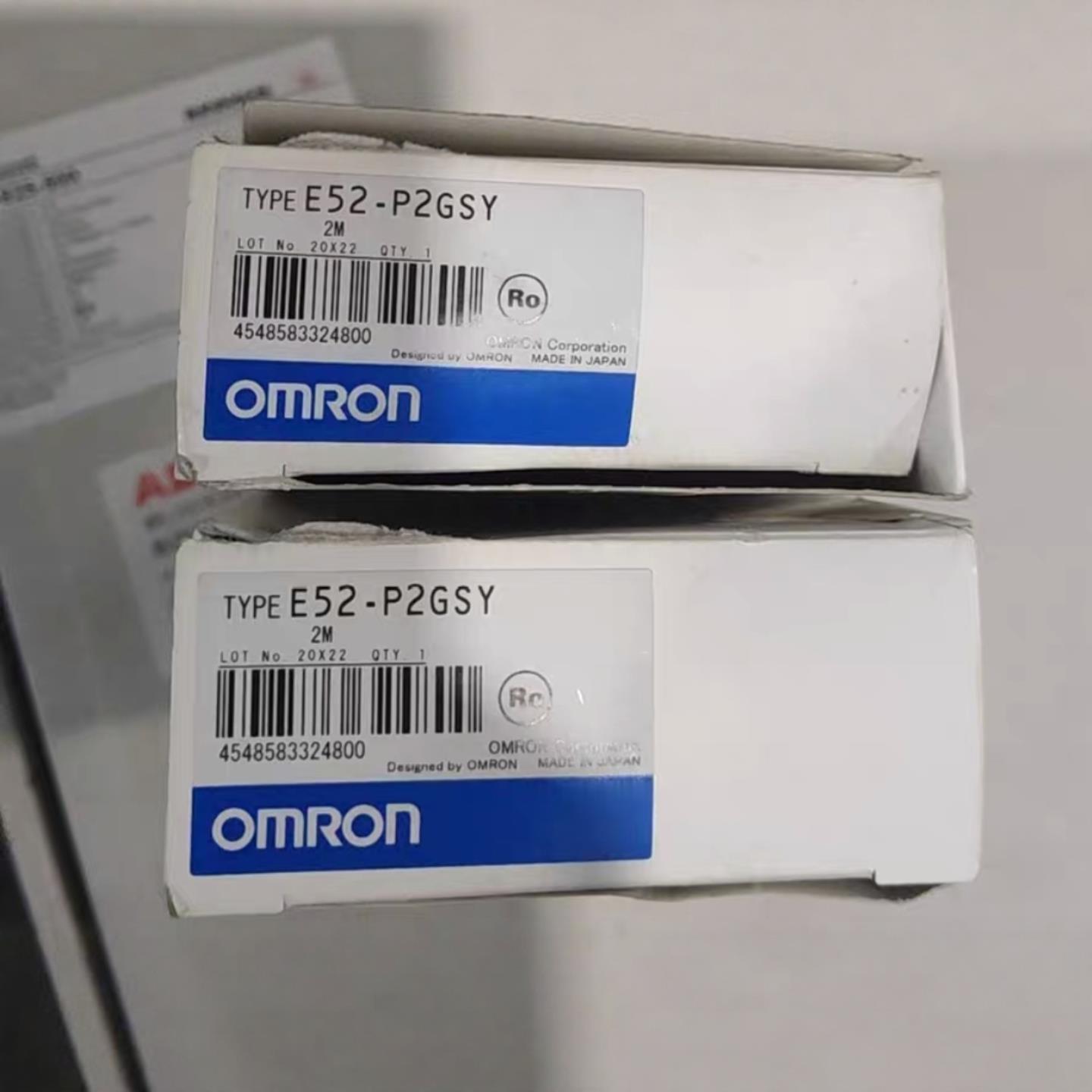 OMRON传感器E52-P2GSY 2M现货