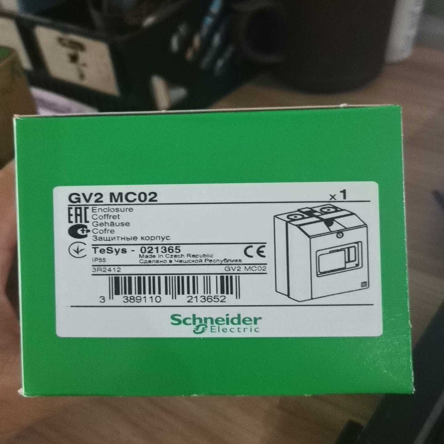 议价产品施耐德 全新正品 GV2MC02   全新原包装 20台，4
