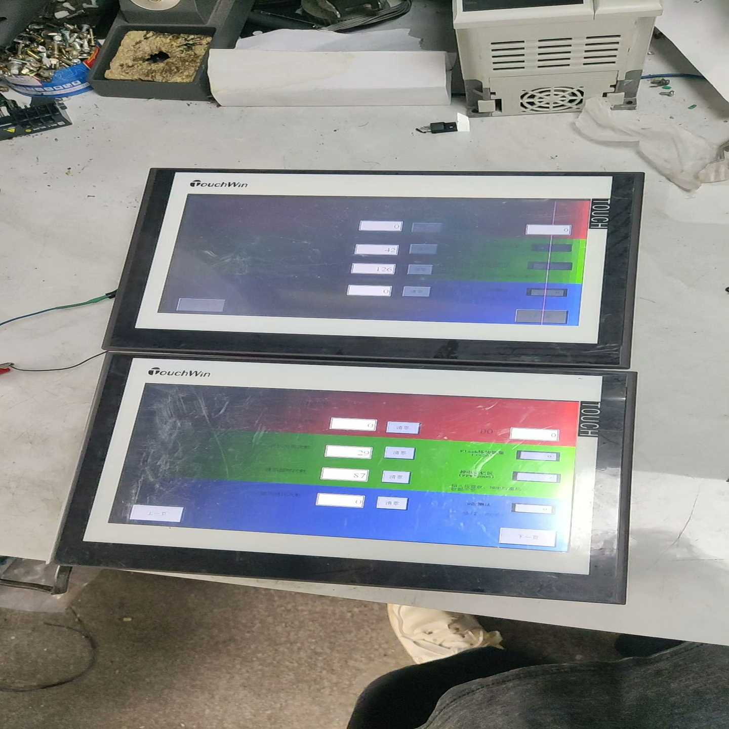 询价信捷触摸屏TG-W63-MT，，成色如图，已测