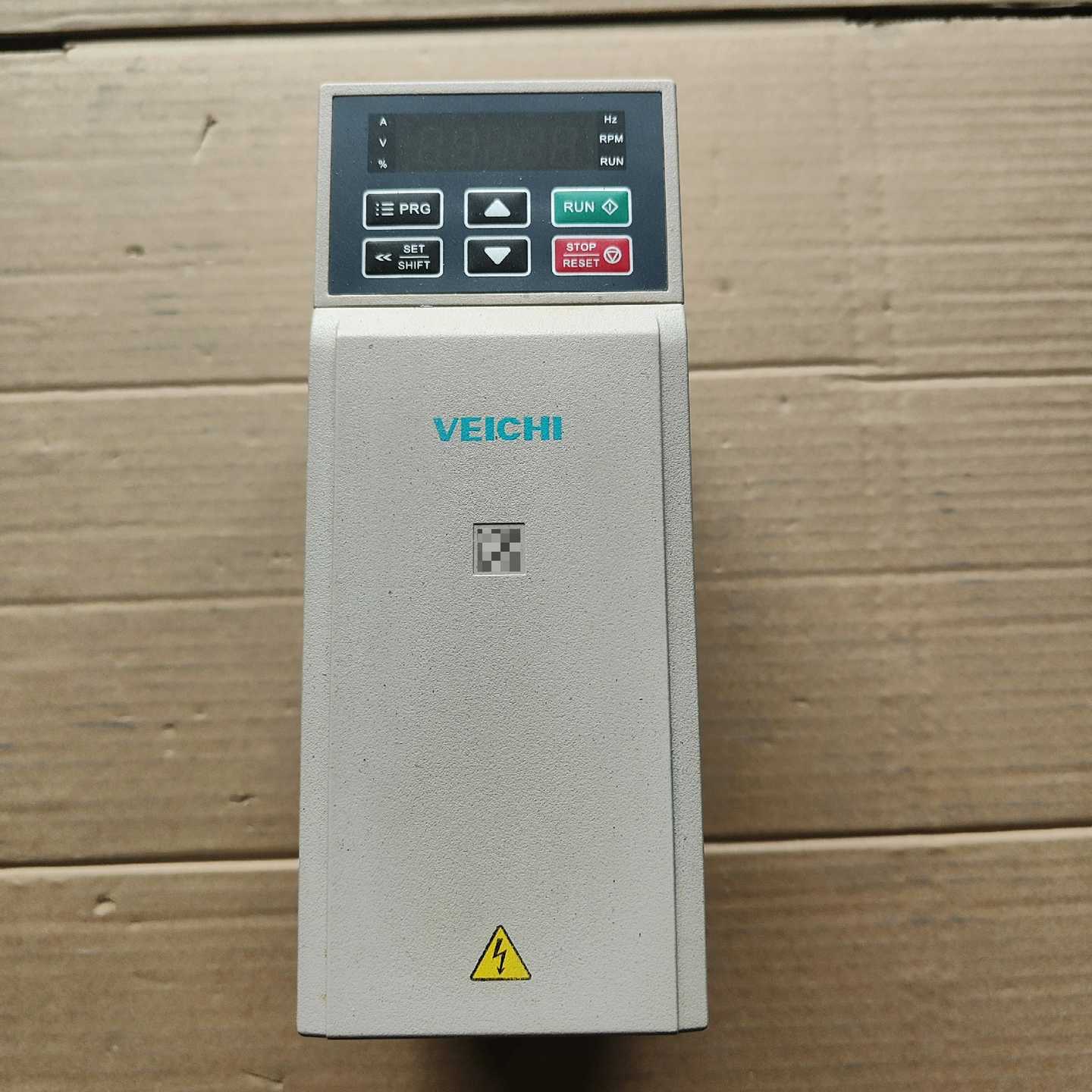 【议价】纬创AC300-T3-1R5G/2R2P-B变频器，适用