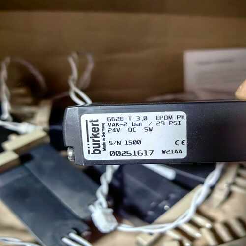 burkert电磁阀6628T 3.0EPDM 24V DC~询价