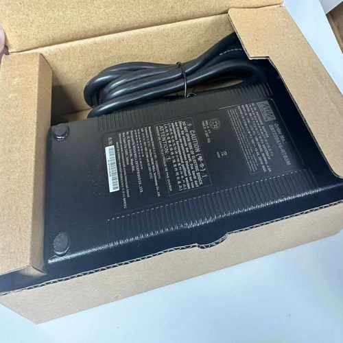 台湾明纬GST220A15-R7B3M 台湾明纬15V13.--议价商品