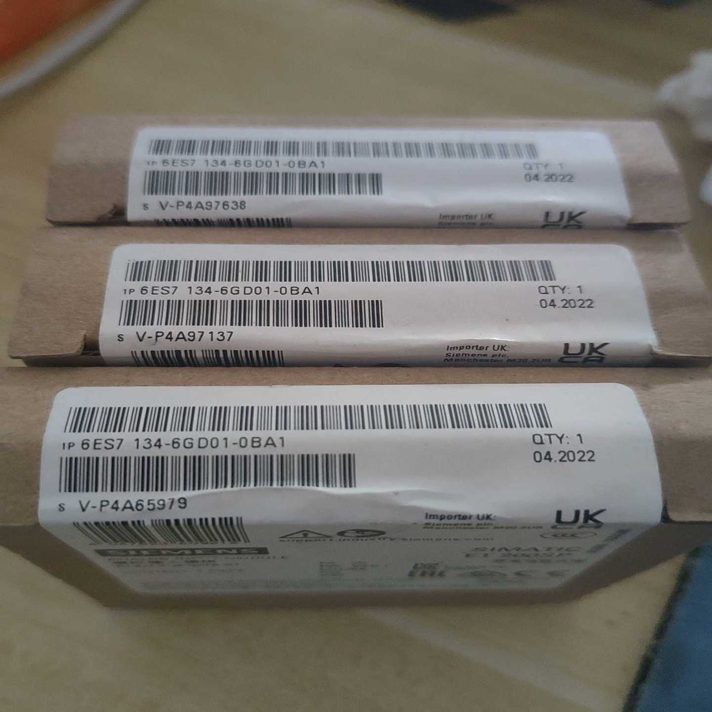 询价6ES7134-6GD01-0BA1未拆封现