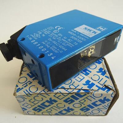 Sick WS24X2301  2015728 Sender Lichtschranke unusedOVP