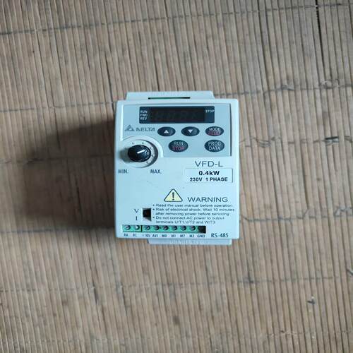 台达变频器400w单相输入VFD004L21A，，提~询价