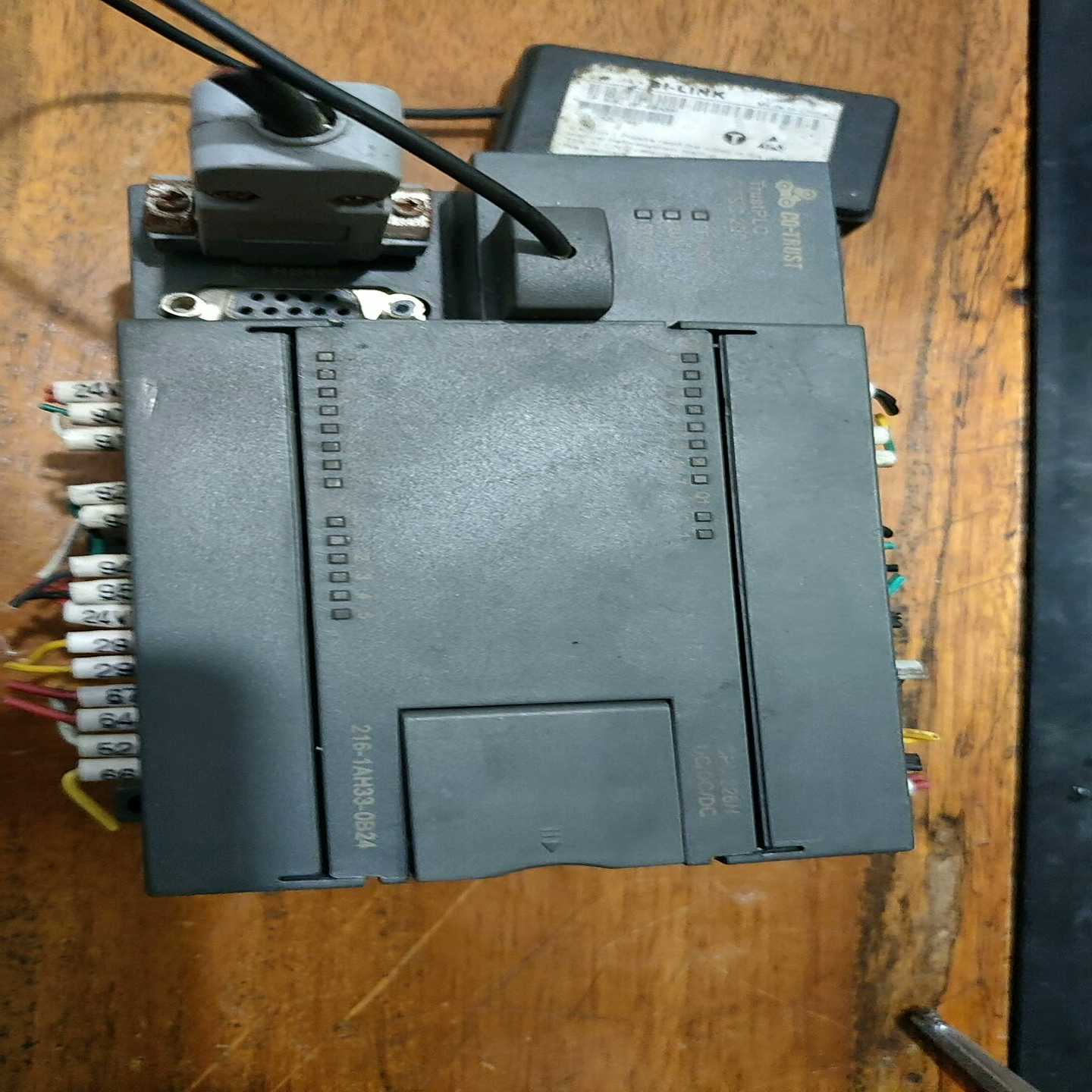 件合信216-1AH33-0B24PLC，实询价