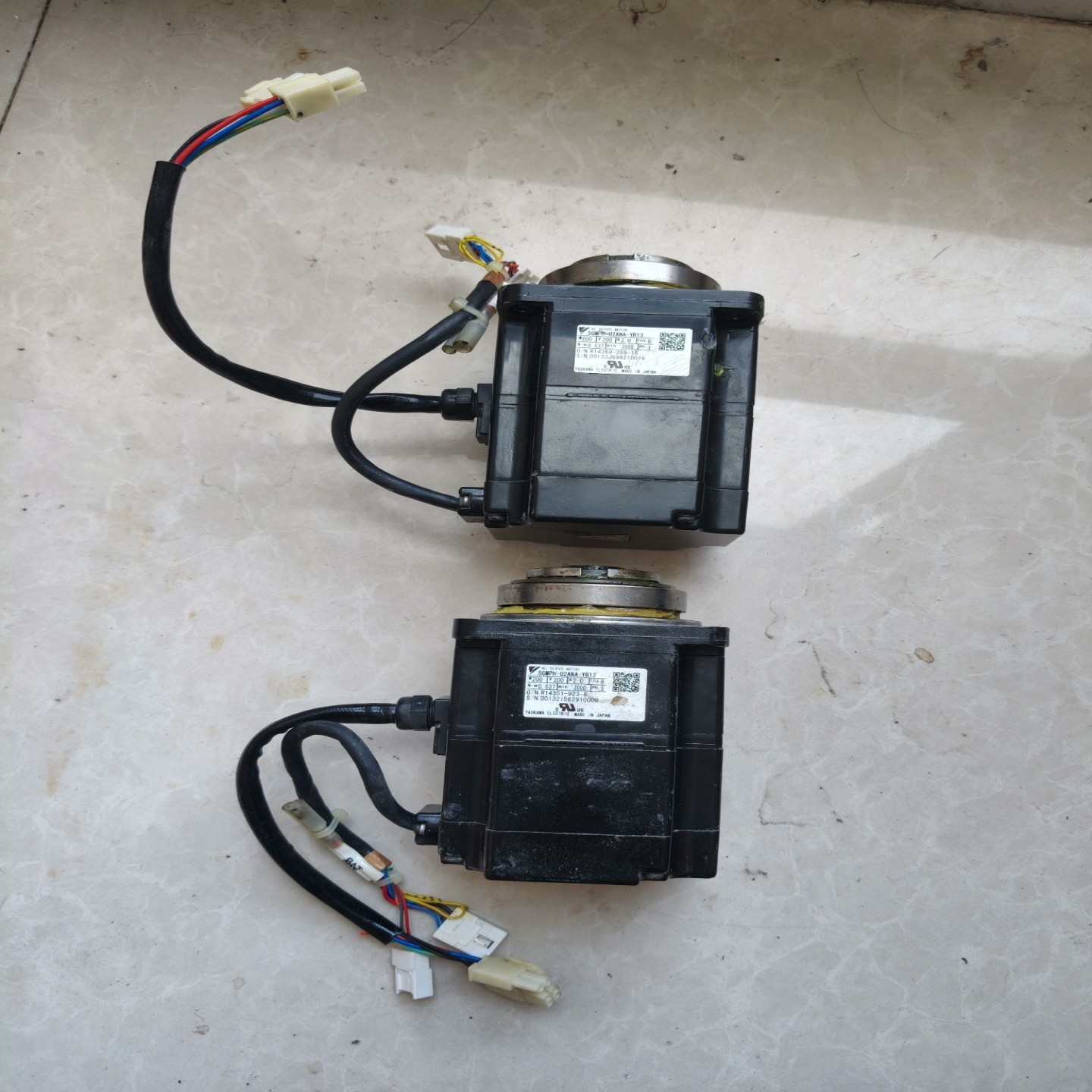 【请询价】安川电机 SGMPH-02ANA-YR13原装正品 二手功能