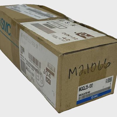 NEW SMC MGQL25100 COMPACT GUIDE CYLINDER 100MM
