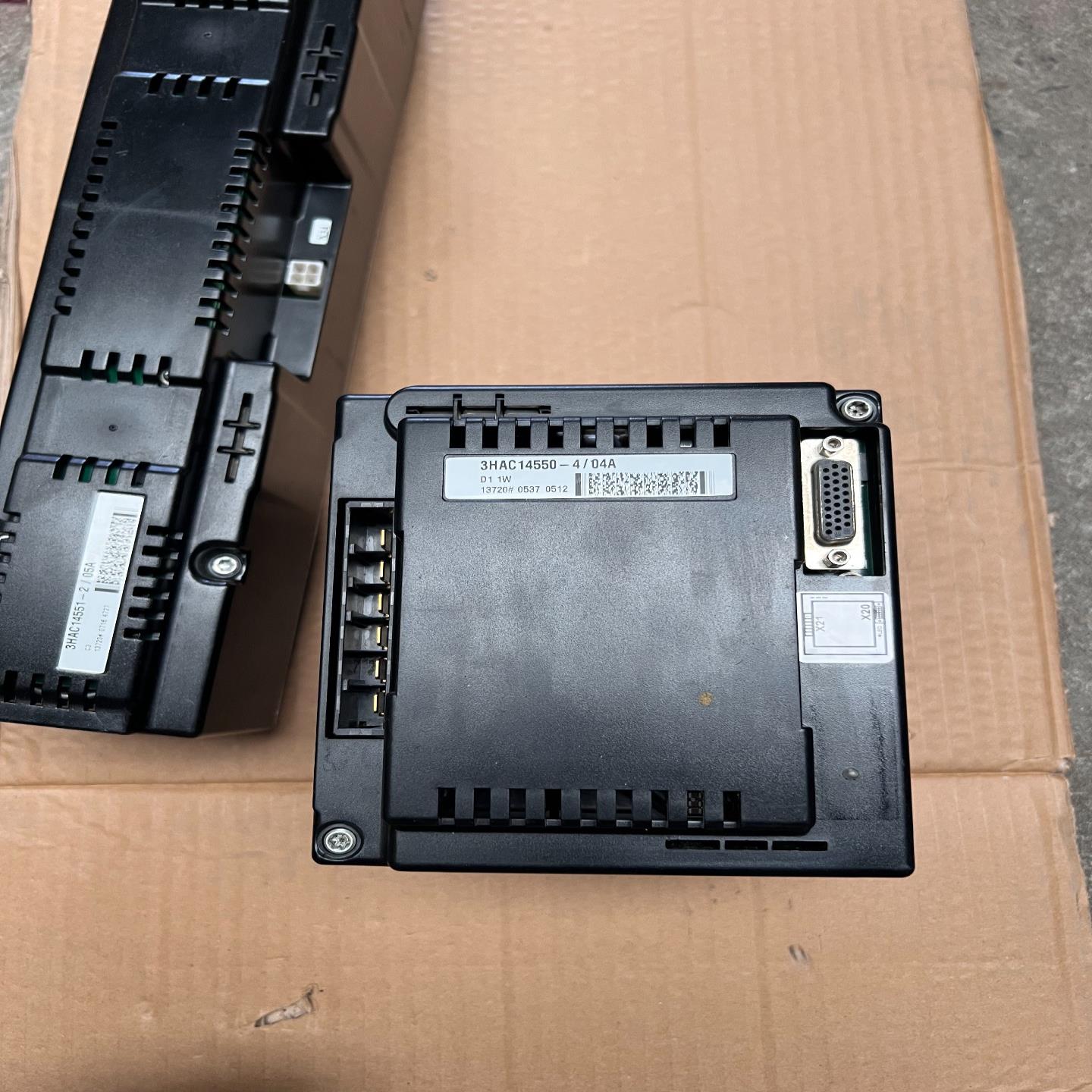 ABB机器人配件3HAC14550-3/04A--议价商品