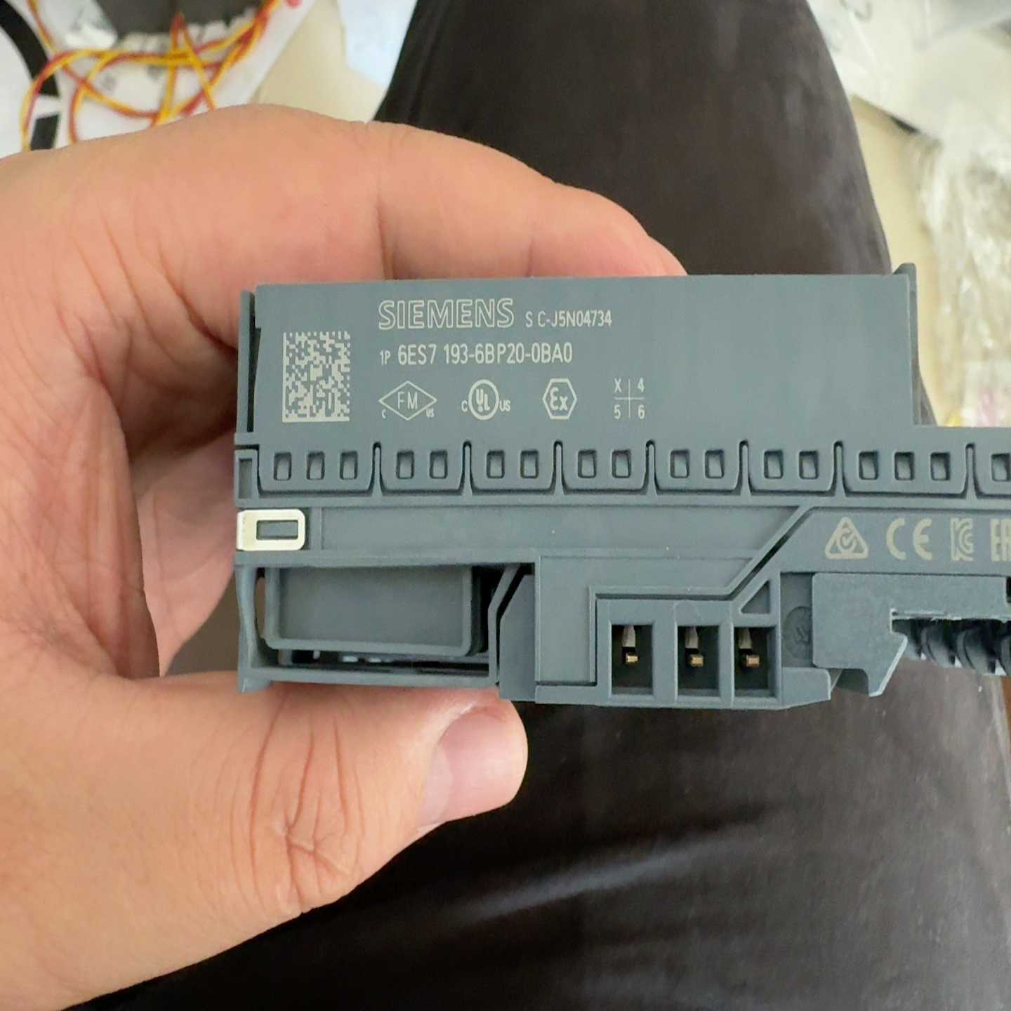 询价基座：6ES7193-6BP20-0BA0