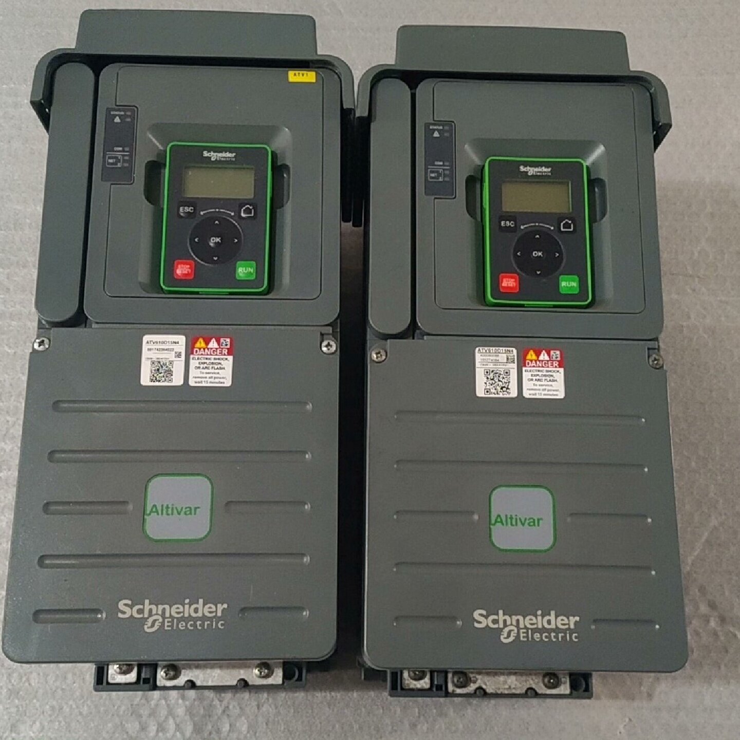 议价变频器施耐德变频器ATV610D15N4两台二手拆机议价