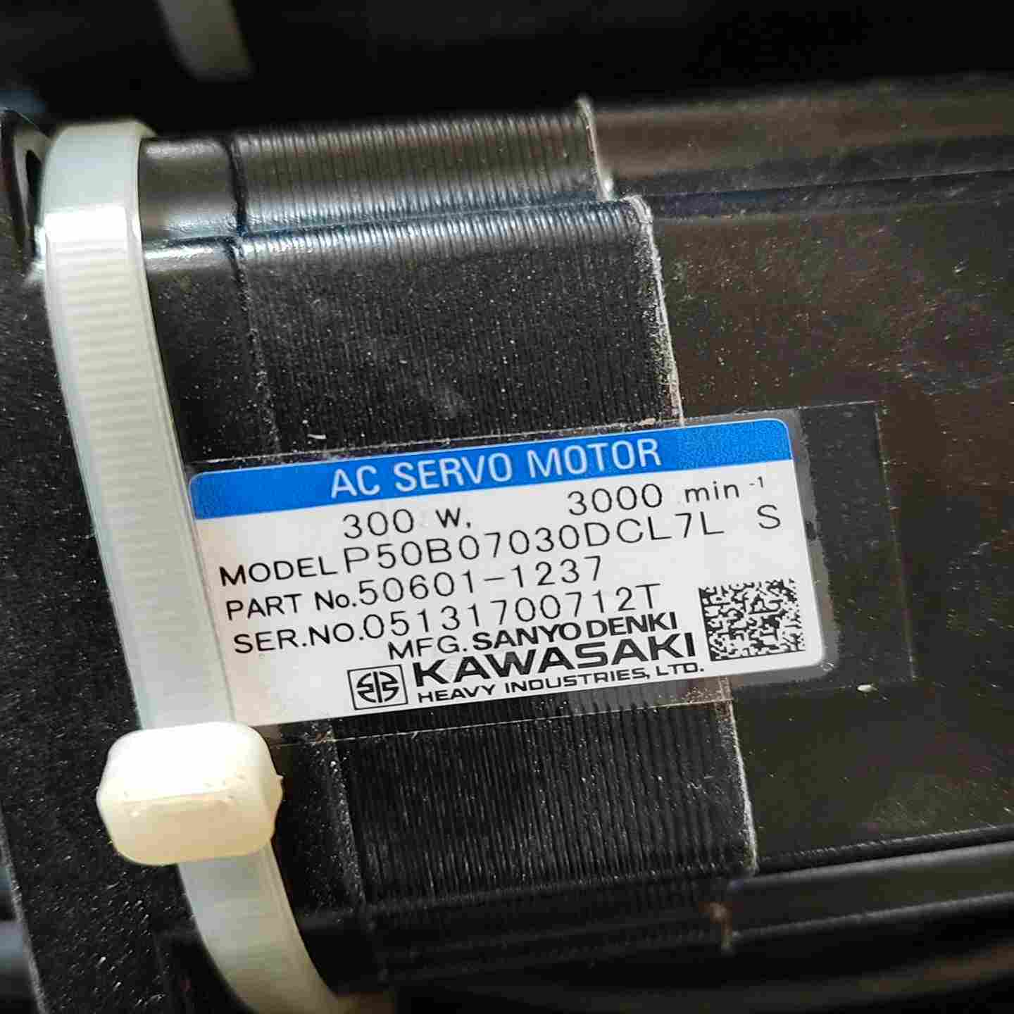 优利康变频器 YD5022-T4 实物图37KW380V~询价