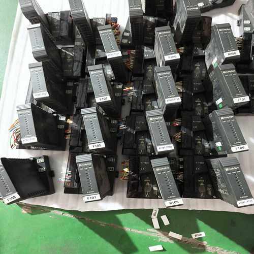 和利时HollySysK-RTD01温度传感器模块，带底座-议价