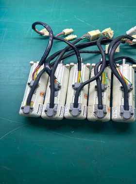 松下伺服100W电机：MSM012AXBE--议价商品