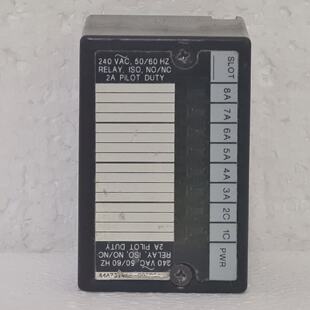 Modulo di uscita discreta NONC isolato a rel GE FANUC IC670M