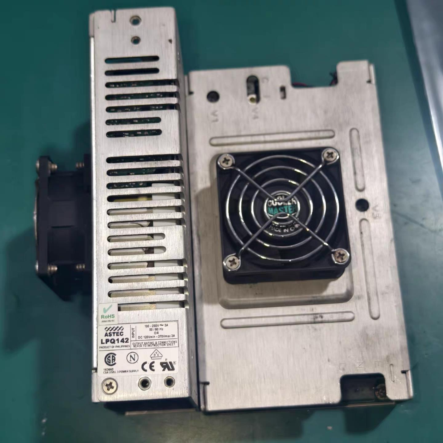【请询价】雅达ASTEC LPQ142电源模块拆机二手带散热风扇