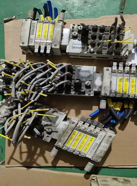 VQC2201N-51SMC电磁阀一起三套打包处理需要的--议价商品