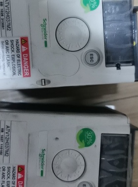 议价两个变频器型号ATV12H037M20.37议价