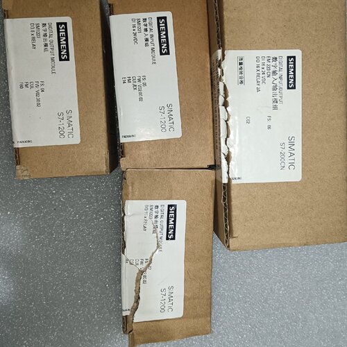 议价Has Three Br New Modules The Second Model Is 6Es7 222 1H