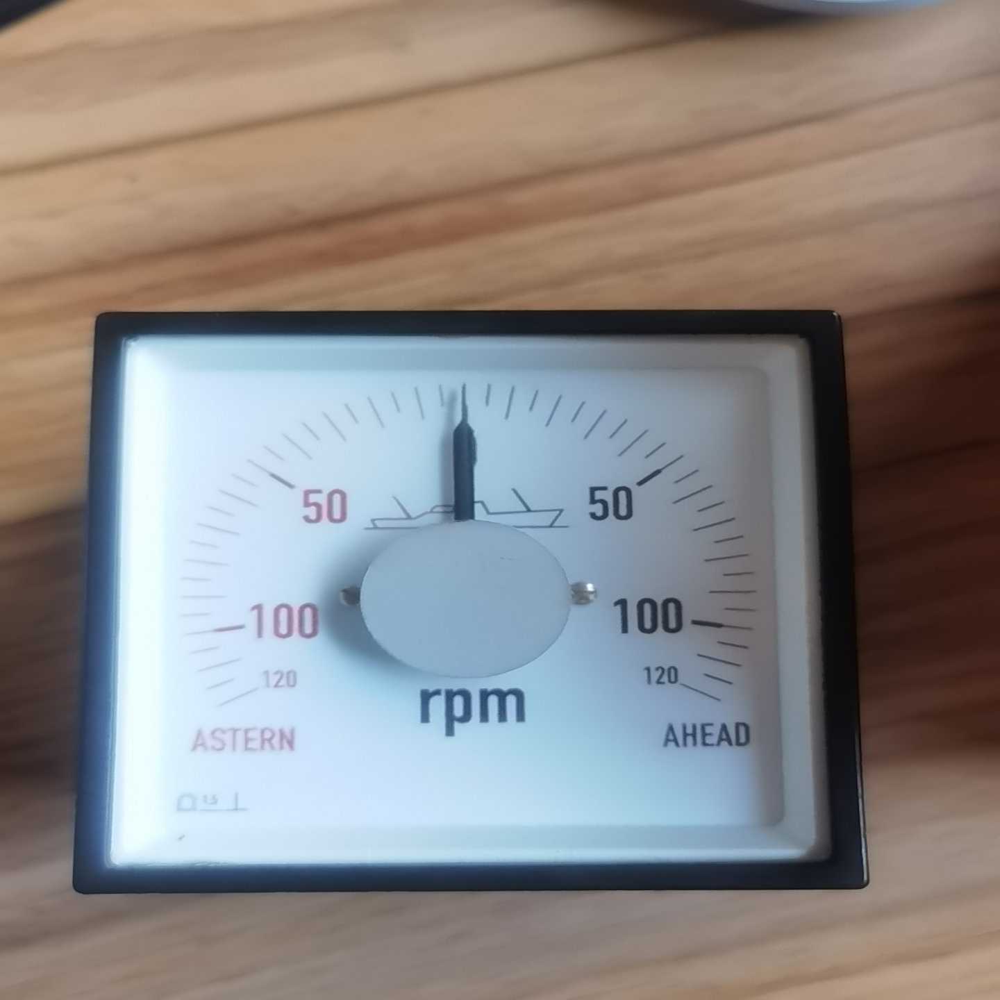 【星慕电子】1-4-3 转速表 KPQ96 正负10V 八九新