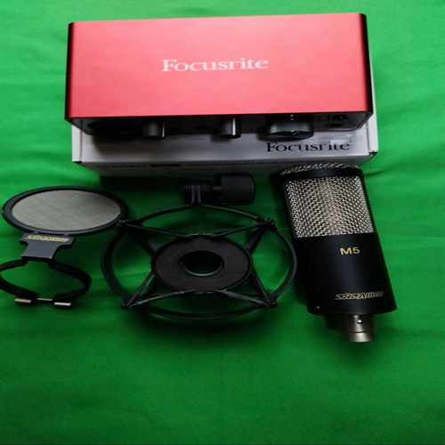 Focusrite福克斯特Solo3代声卡797M5--议价商品