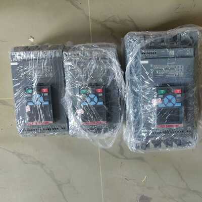 询价ABB软起动器PSTX45/60/72/142/210/25