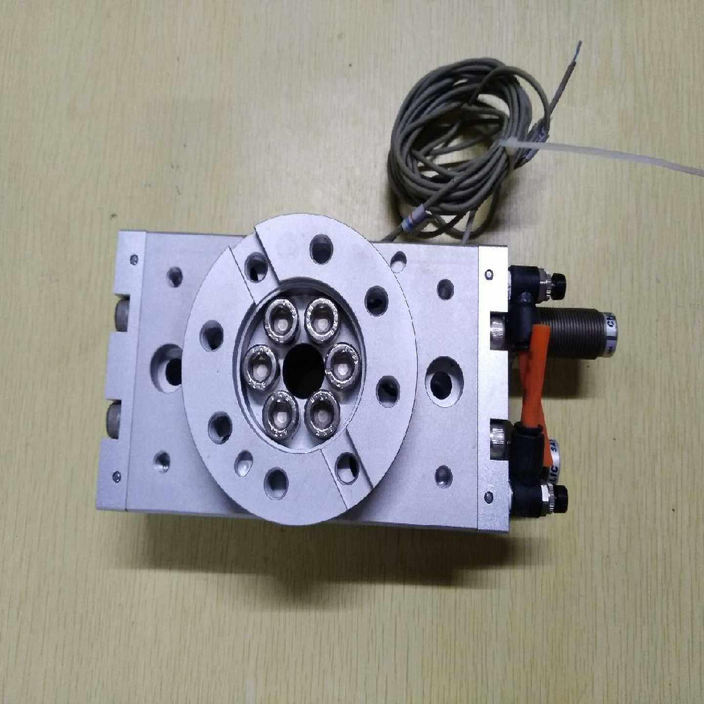 CHELlC气立可旋转气缸RTB100（佳毅工控）