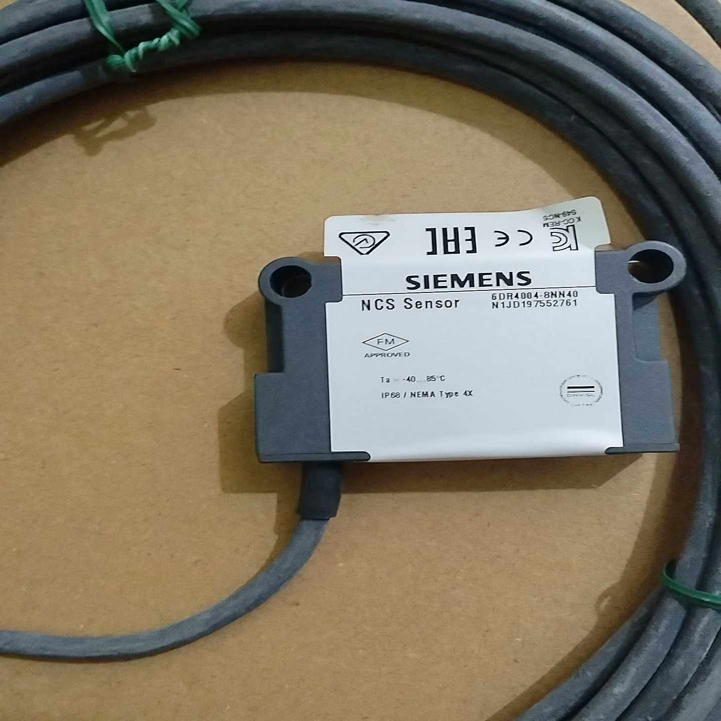 西门子NCS传感器6DR4004-8NN40，全新原装正品，--议价商品