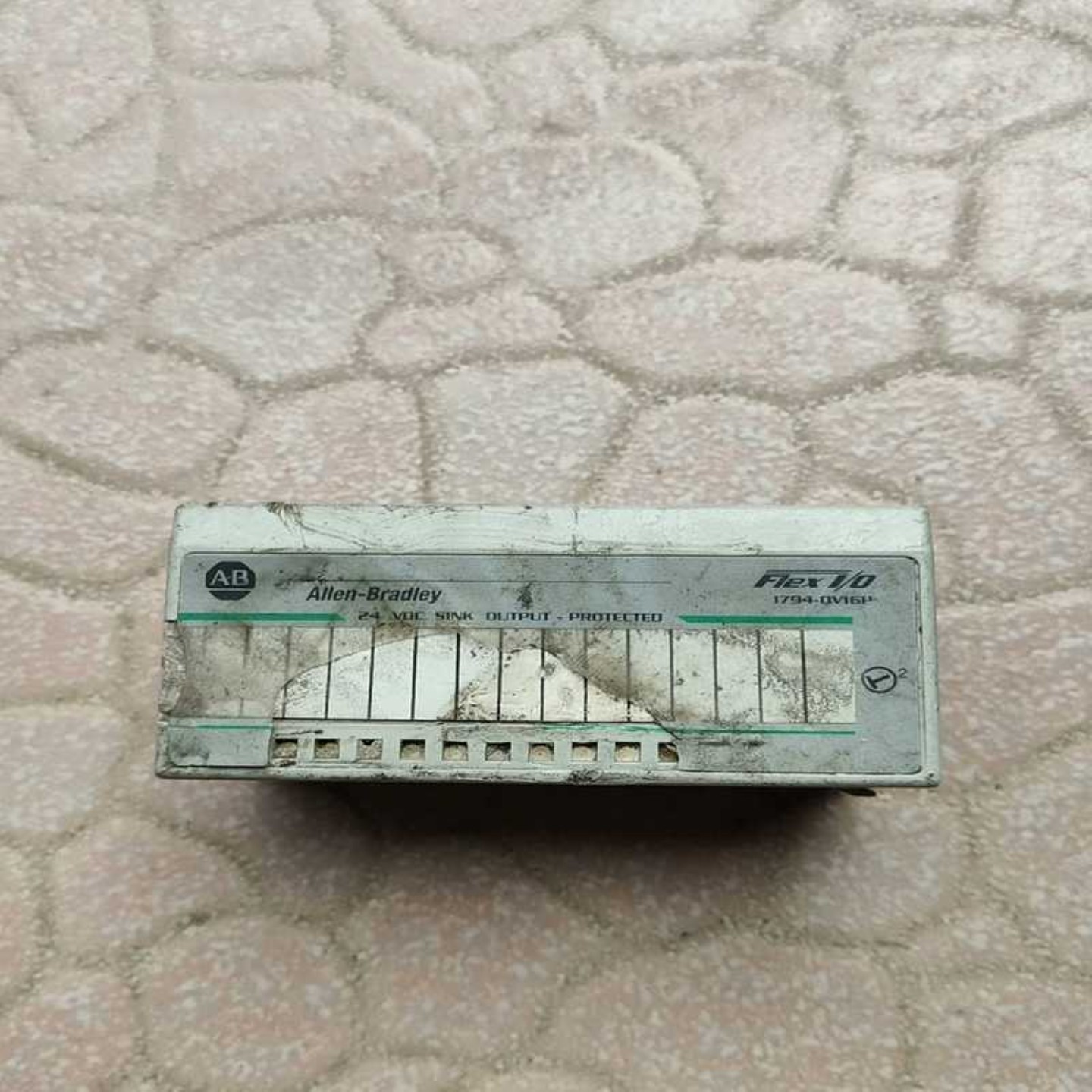 售前询价AB罗克韦尔  1794-0V16P  成色如图  功能帆恒商行