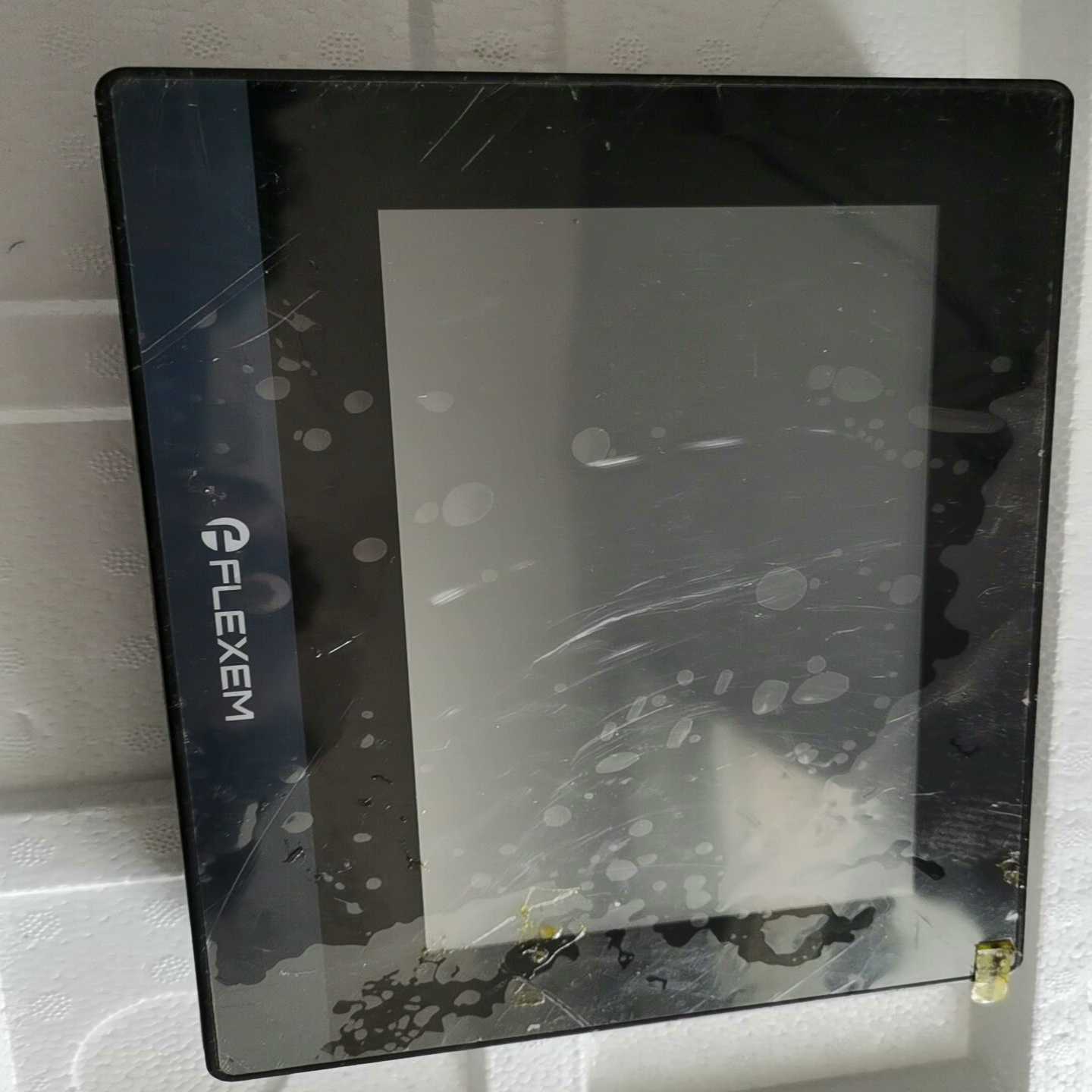 FLEXEM触摸屏FE6070C成色实物，显示正常，感兴询价