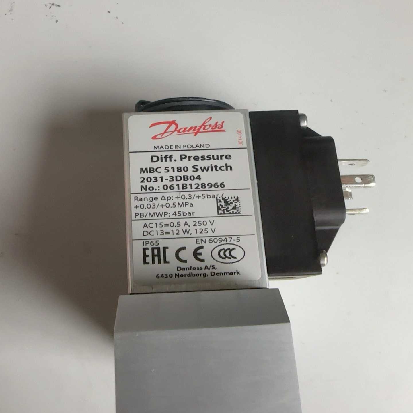 询价DANFOSS丹佛斯压力传感器MBC5180061B1