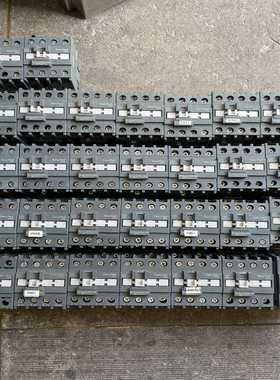 施耐德接触器，型号LC1N3210，EasyPactD3