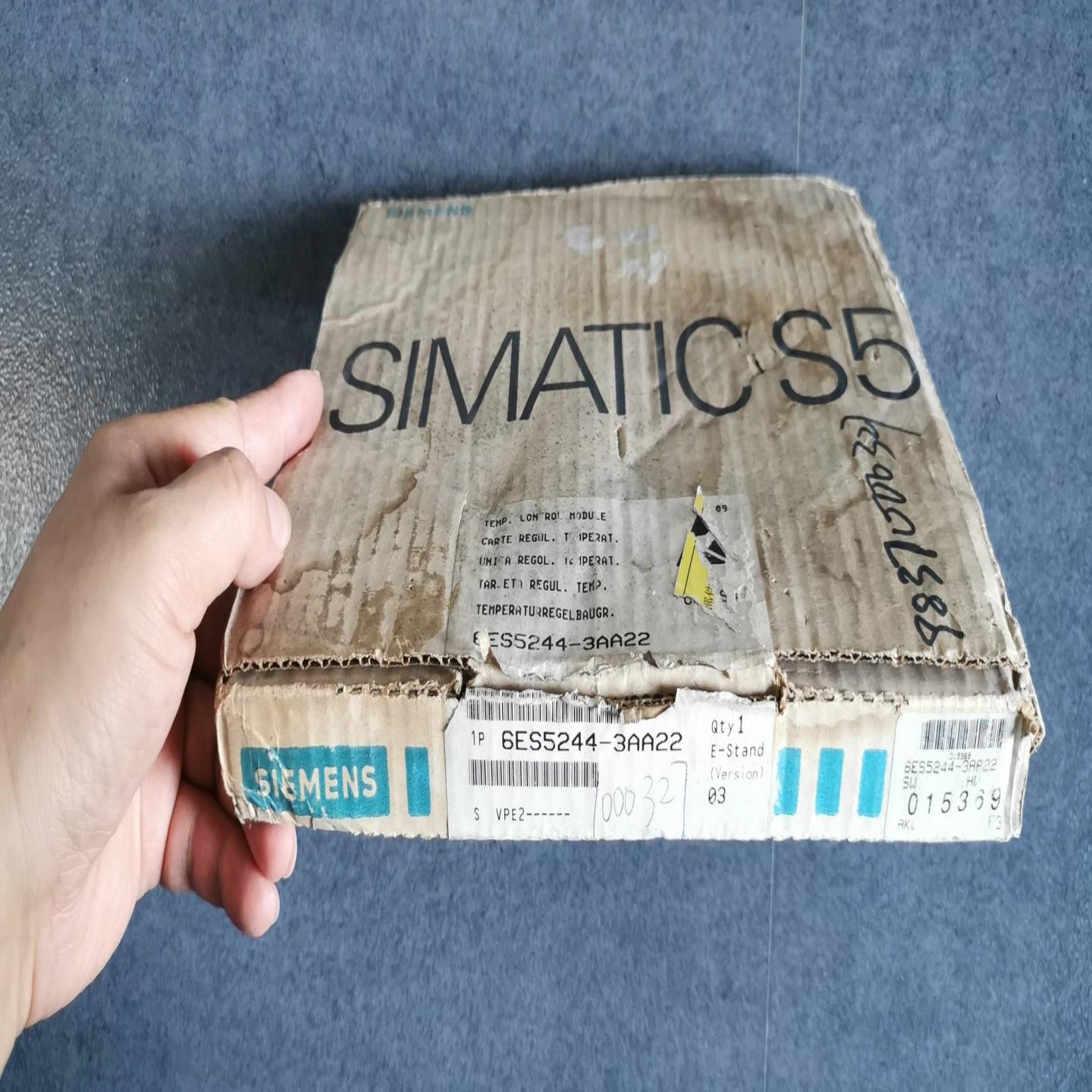 配件6ES5 244 6ES5244-3AA22 西门子PLC 全新原装现货一个议价