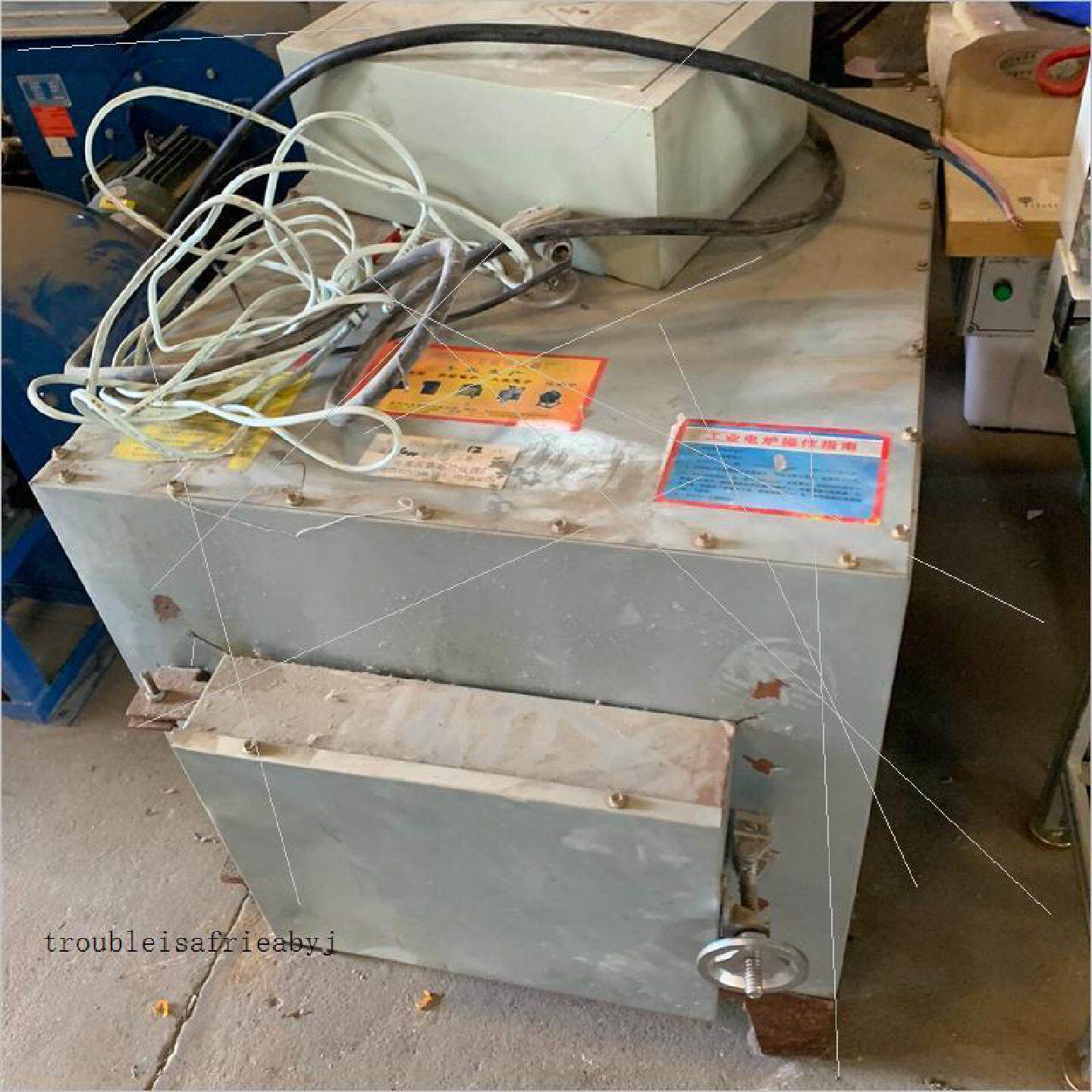 溢价-工业电烤炉一台用得时间很短12kw同城可现场验货