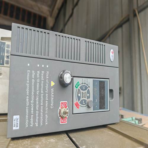 迅澳地特变频器30004T7R5GB011PB功率75k时光电子