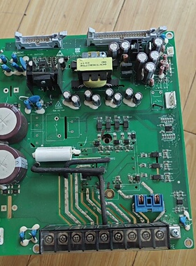 寻IFP35R12W2T4变频器拆机模块一个7.5kw拆机