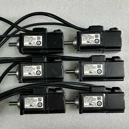 安川伺服电机SGMJV-01ADC6S，100W功率，正询价