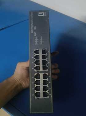 Levelone16口快速以太网交换机，型号FEU-16