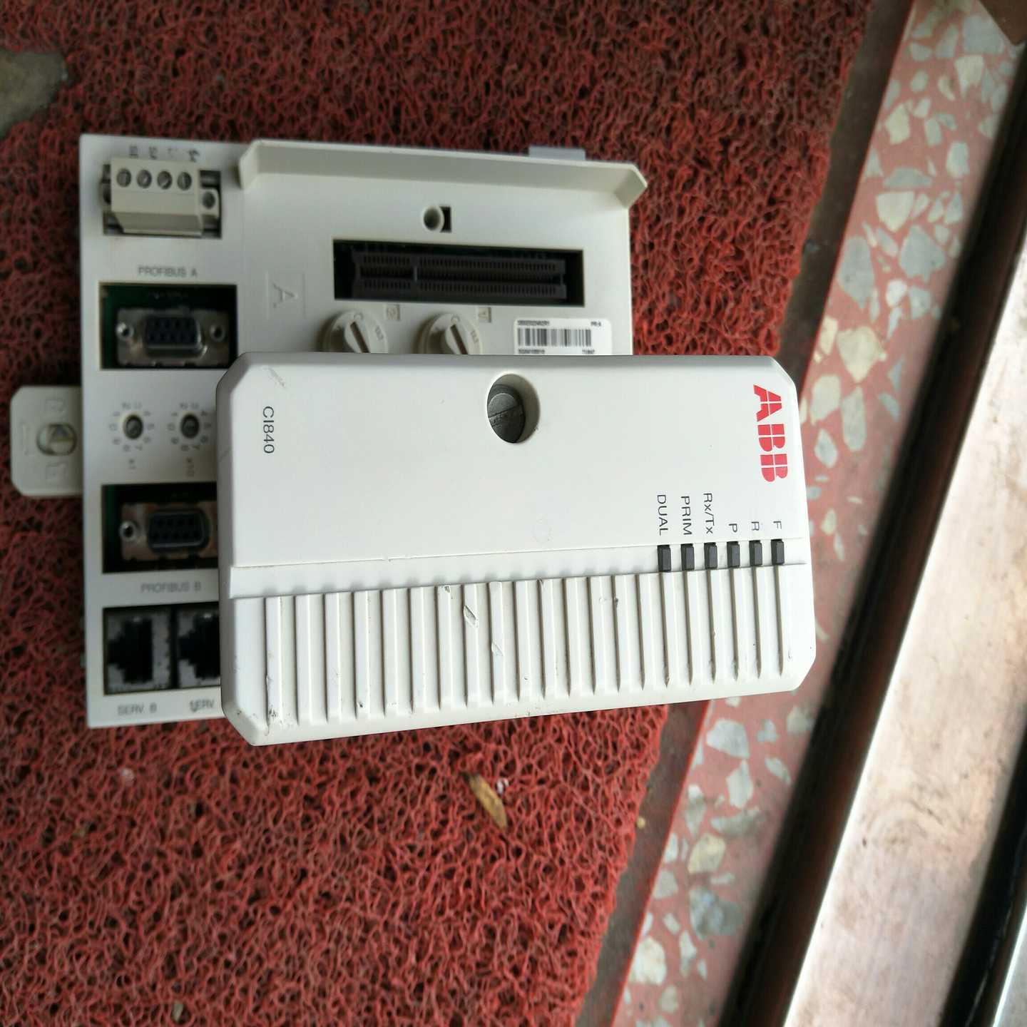 询价-S7-1200，型号231-4HD32-0XB0，成色