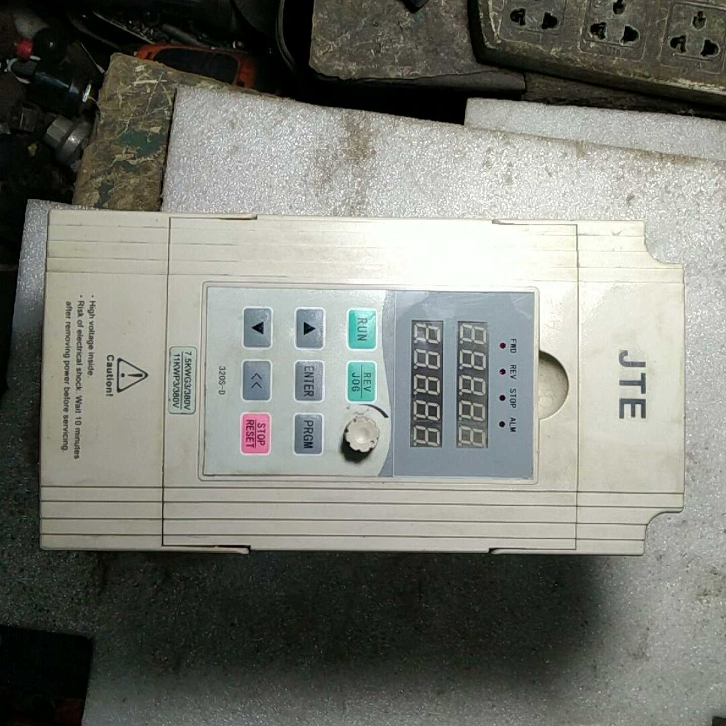 议价金田变频器，JTE2280，T0075G3，380V，7.5现货/维修j