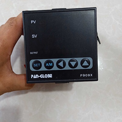 议价二手 PID温控器 P909X AP909X-301-030-001 温控仪表 实物图