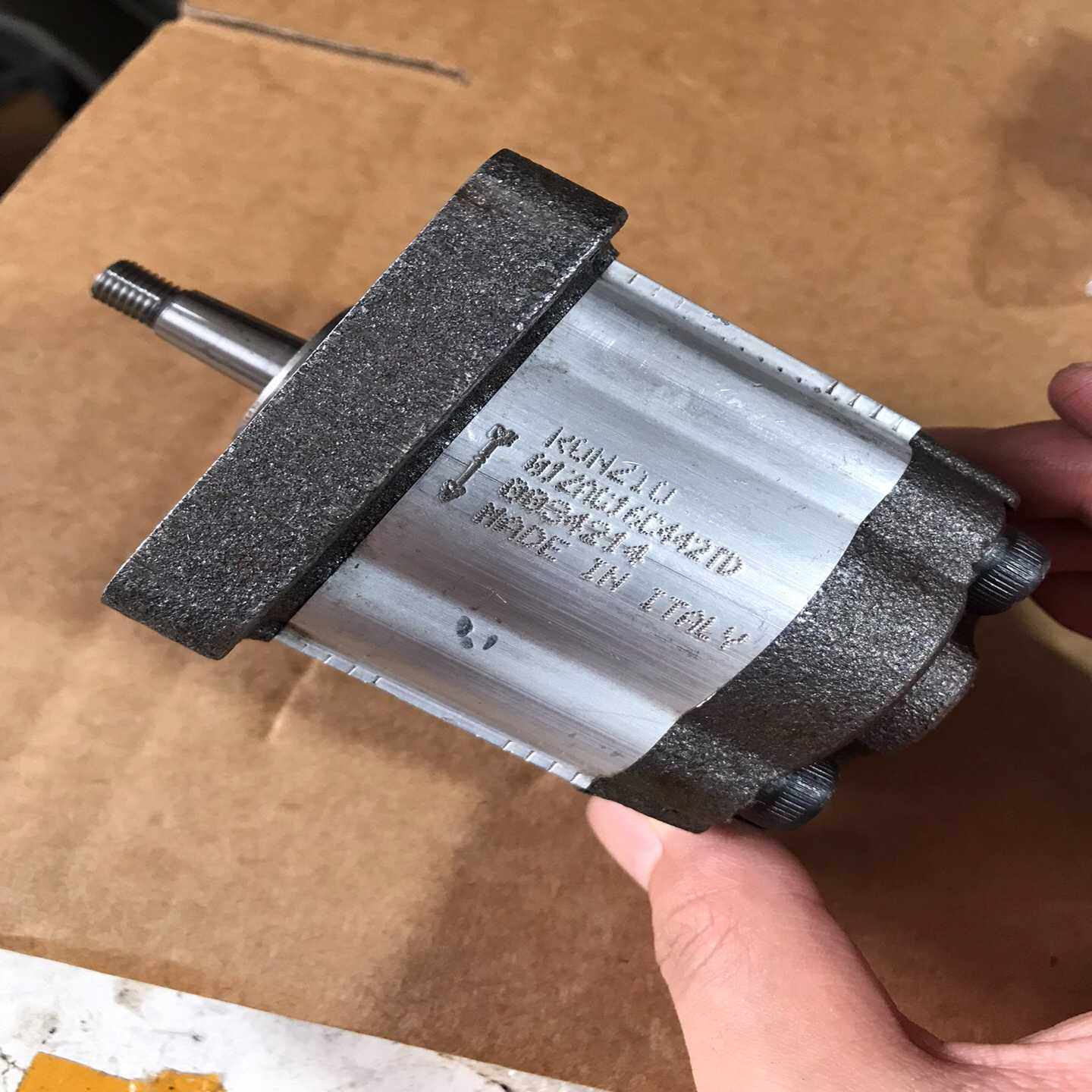 【议价】意大利RONZIO罗茨齿轮泵01ZAG16C442D几乎全适用