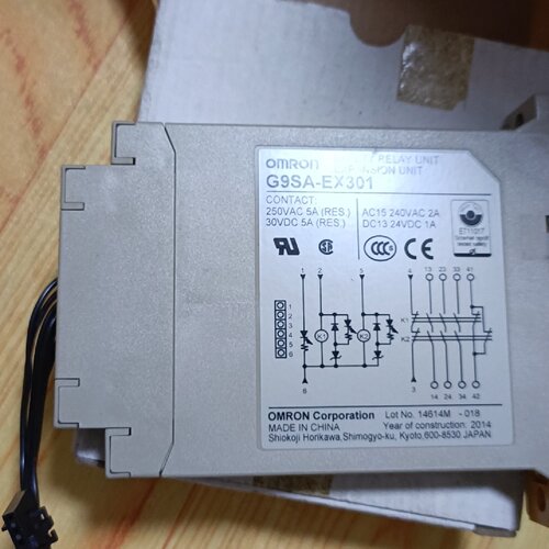 安全继电器扩展模块G9SAEX301两个其中-询