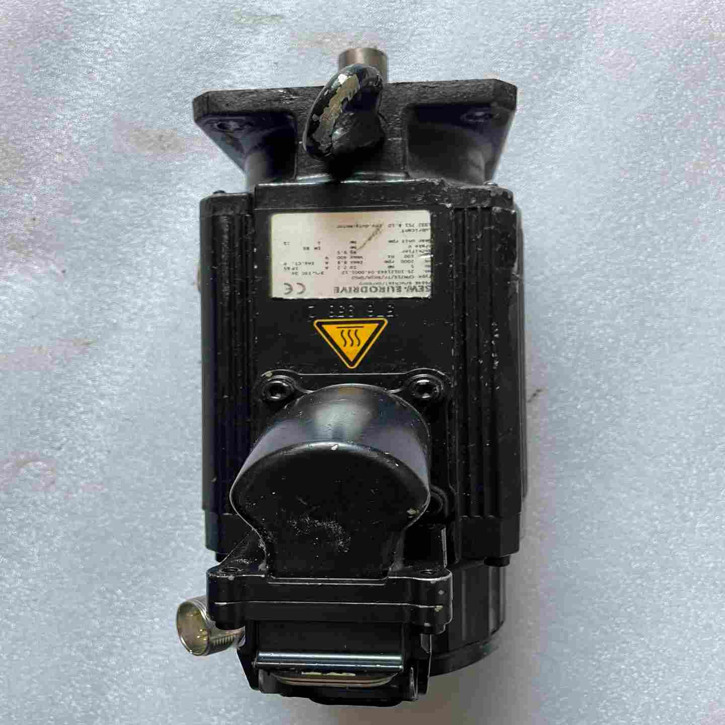 咨询-CFM71S/TF/RH1M/SM50伺服电机，实照，功