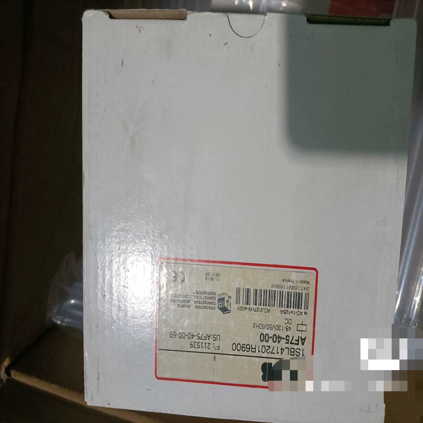 询价ABB交流接触器AF75-40-00电压48-130V全